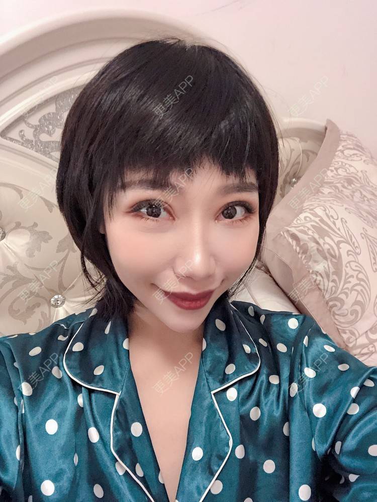 更美 - 🍬肉肉肉肉丝的下巴经验 | 下巴 | 硅胶垫下巴 | 哈尔滨