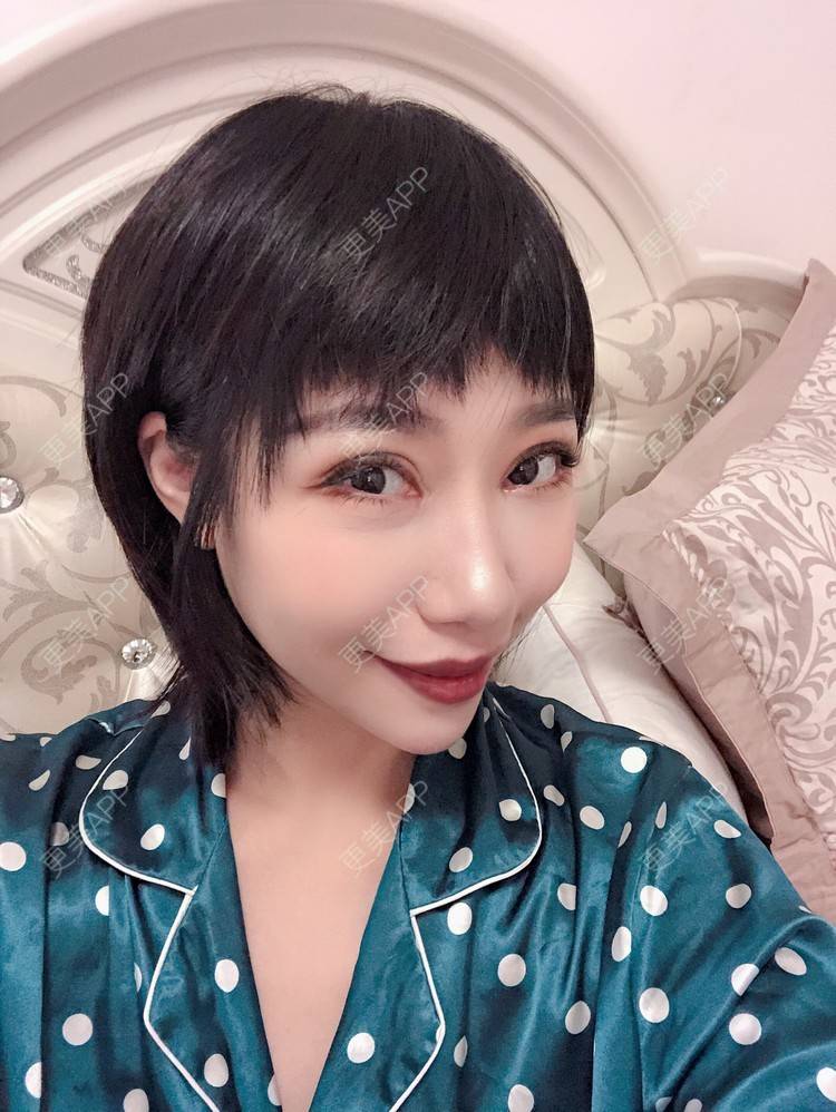 更美 - 🍬肉肉肉肉丝的下巴经验 | 下巴 | 硅胶垫下巴 | 哈尔滨