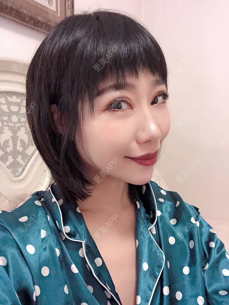 更美 - 🍬肉肉肉肉丝的下巴经验 | 下巴 | 硅胶垫下巴 | 哈尔滨