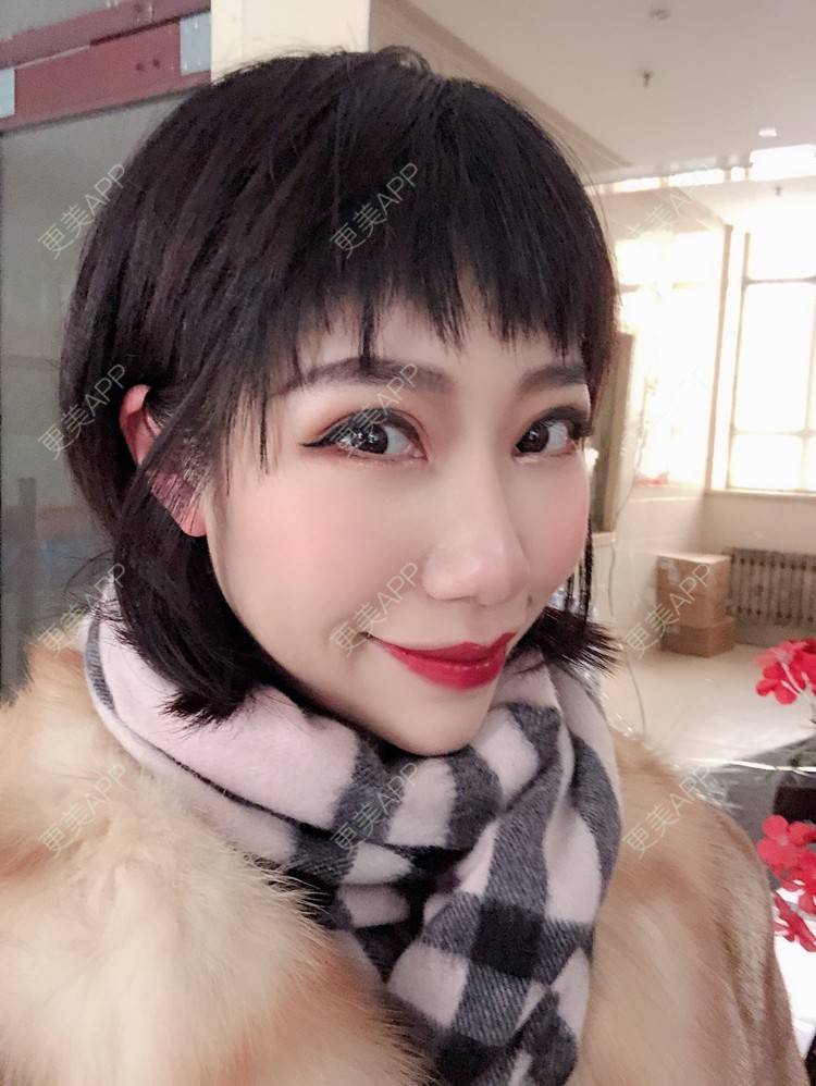 更美 - 🍬肉肉肉肉丝的下巴经验 | 下巴 | 硅胶垫下巴 | 哈尔滨