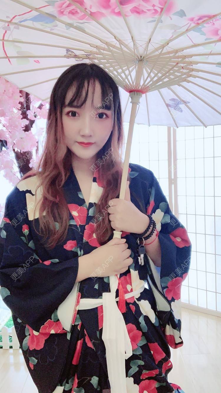 更美 - 林林兮兮的硅胶垫下巴经验 | 硅胶垫下巴 | 武汉