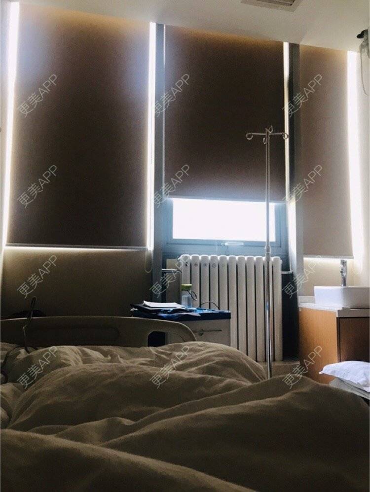 更美 - 🐻可爱嘚、布鲁鲁的吸脂去副乳经验 | 吸脂去副乳 | 自体脂肪隆胸 | 北京