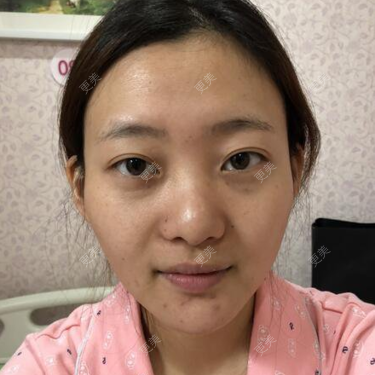 高静 医生