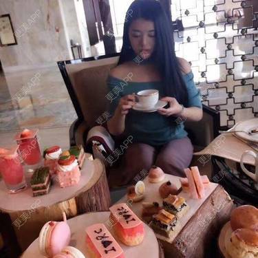 嘿嘿 你猜猜我是谁
