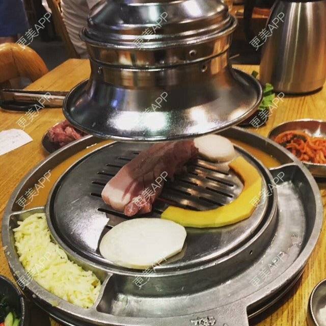 更美 - 心中始终有你的玻尿酸下巴经验 | 玻尿酸下巴 | 硅胶垫下巴 | 膨体垫下巴 | 缩下巴 | 成都