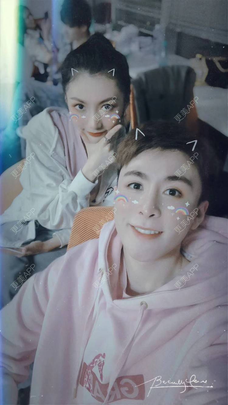 更美 - 陈温柔~的膨体垫眉弓经验 | 膨体垫眉弓 | 重庆 | 视频日记