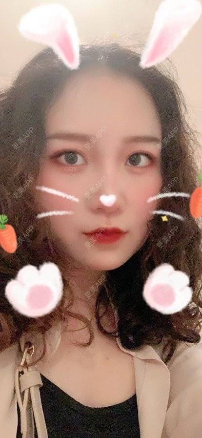 更美 - 圆方脸课代表ʚ😊ɞ的隆鼻经验 | 隆鼻 | 耳软骨隆鼻 | 假体垫鼻基底 | 鼻部多项 | 全切双眼皮 | 自体软骨垫鼻尖 | 硅胶隆鼻 | 南京 | 视频日记
