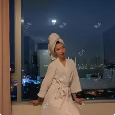 更美用户e7UXsfgWyn