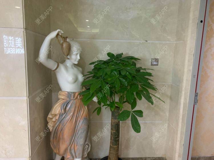 更美 - 更美用户kGgsIG8k8a的果酸焕肤经验 | 水杨酸焕肤 | 广州 | 果酸焕肤