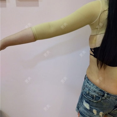 更美用户VWYryf2A9C
