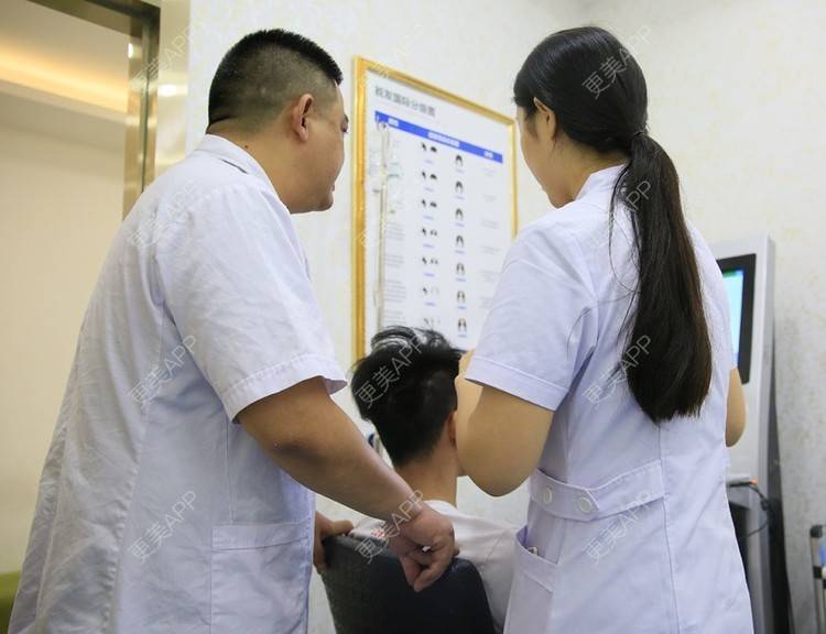 更美 - 更美用户P8KrUHueYa的植发际线经验 | 植发际线 | 毛发移植 | 北京