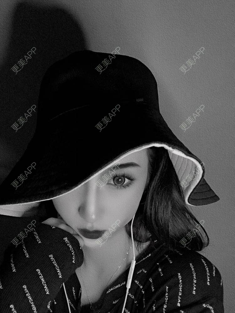 更美 - 疯疯癫癫小青年娅娅的吸脂瘦脸经验 | 双下巴吸脂 | 吸脂瘦脸 | 昆明