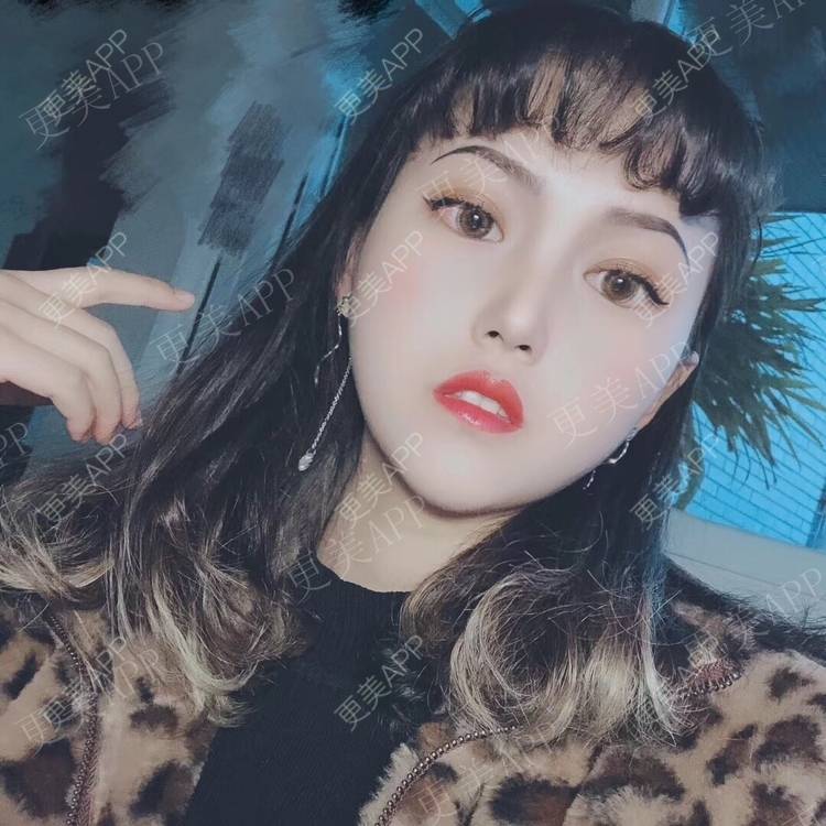 更美 - ⌒★.感情上的伤偻的下巴经验 | 下巴 | 下颌角 | 缩下巴 | 成都 | 视频日记