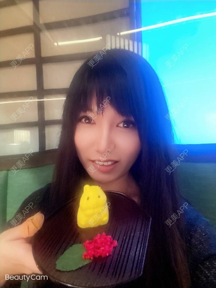 更美 - 傻傻傻分不清的硅胶垫下巴经验 | 硅胶垫下巴 | 上海