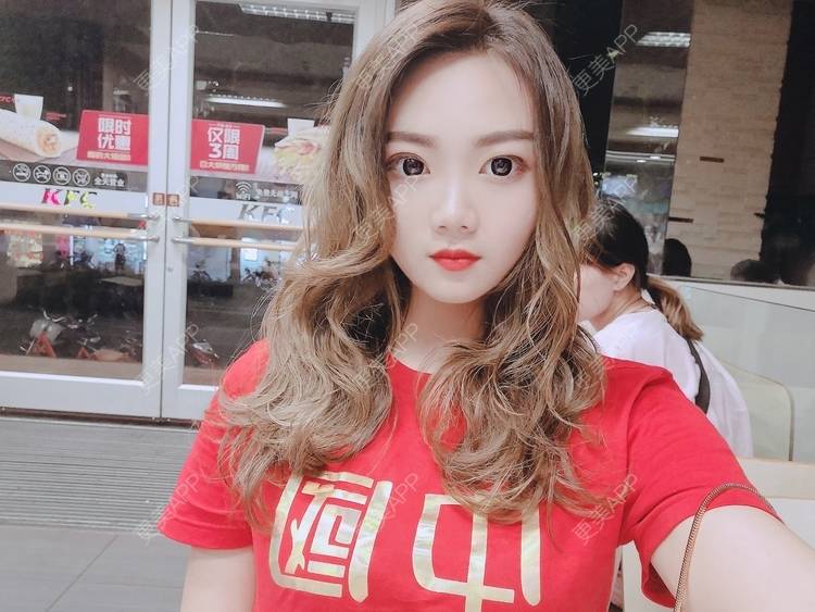 更美 - 更美用户XhwufiWkaq的眼部多项经验 | 眼部多项 | 广州 | 视频日记