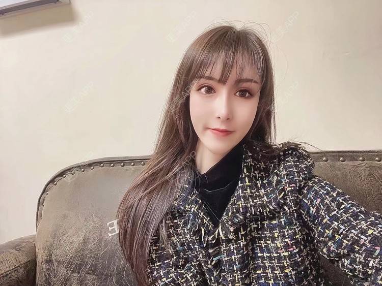 更美 - 鸳鸯戏水、双双溺水的吸脂瘦脸经验 | 吸脂瘦脸 | 南京 | 光纤瘦脸