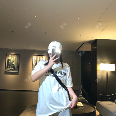 粉红圆点