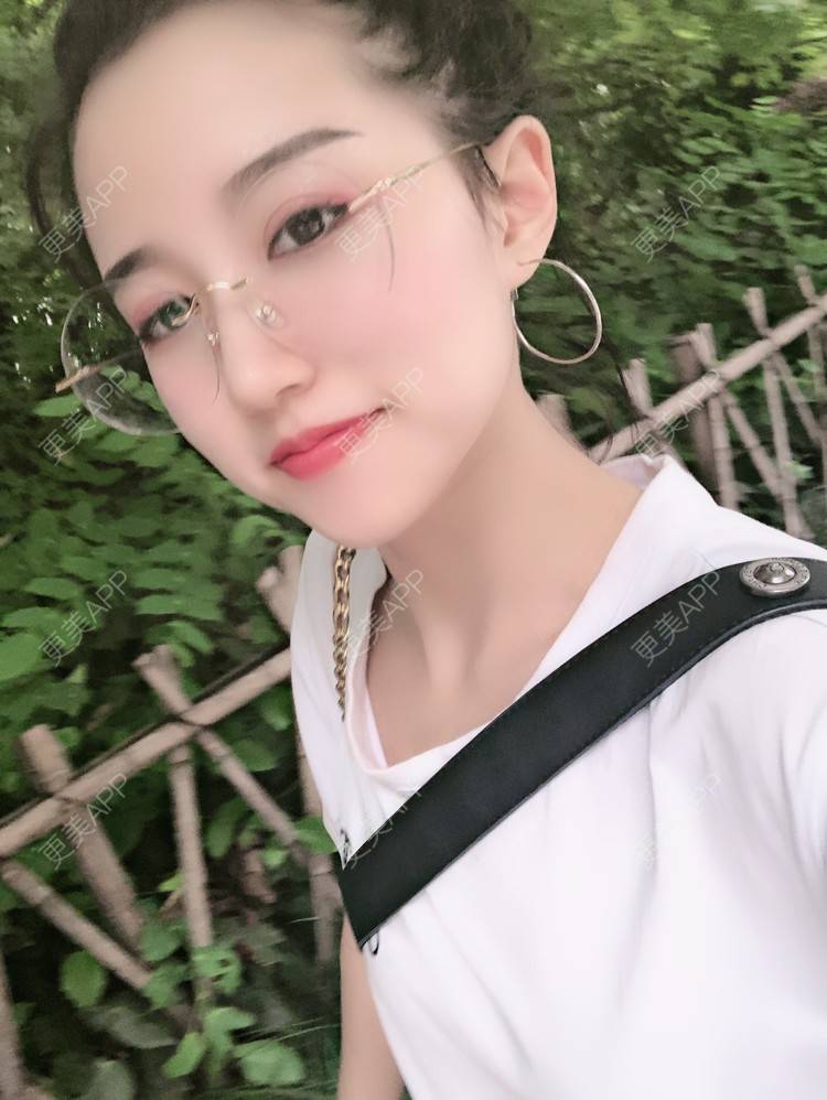 更美 - 更美用户gTfbaSPG8z的硅胶垫下巴经验 | 硅胶垫下巴 | 长沙
