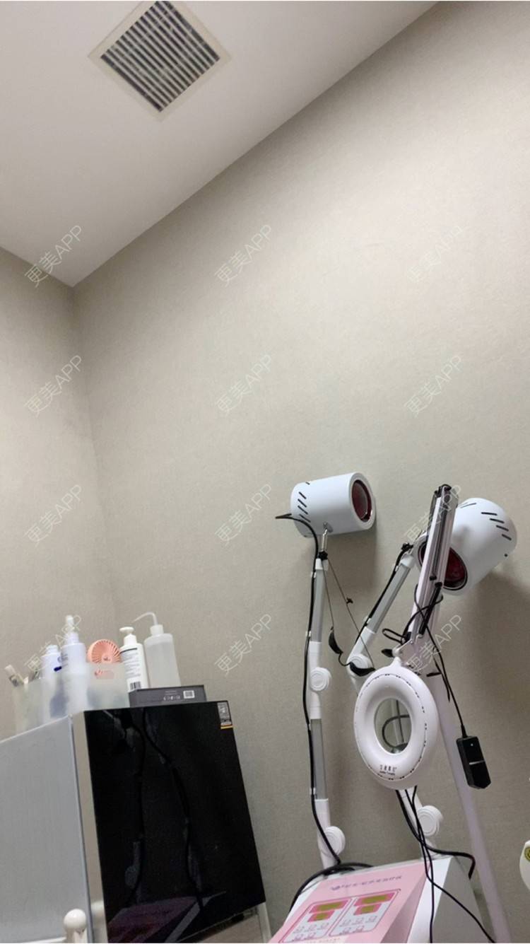 更美 - jsooe的红蓝光清痘经验 | 广州 | 红蓝光清痘