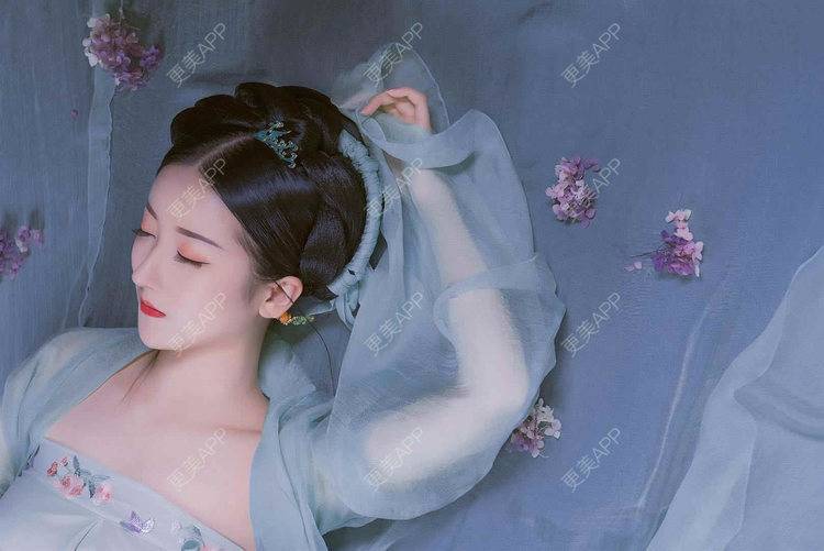 更美 - 人穷志不穷！人的隆鼻经验 | 成都 | 视频日记 | 隆鼻