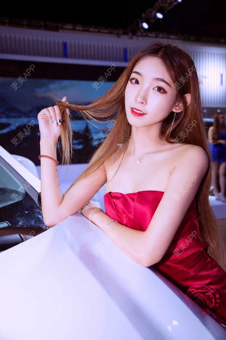 更美 - 更美用户OIUGSDAsJ5的双眼皮经验 | 成都 | 视频日记 | 双眼皮