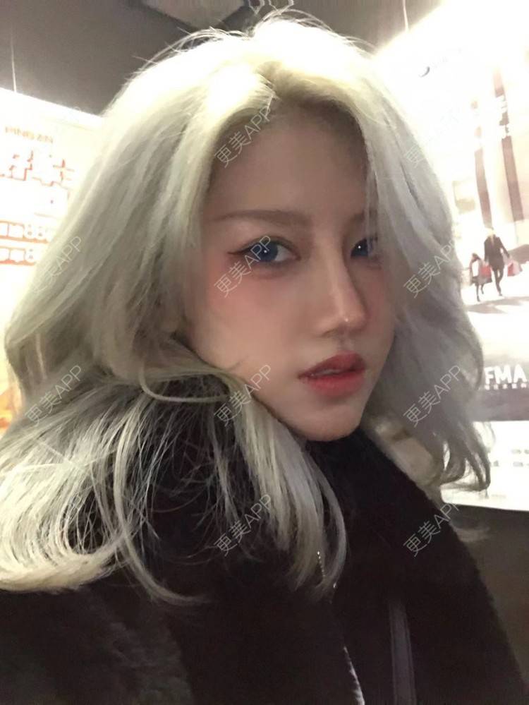 更美 - 更美用户XxMr310X0H的双眼皮经验 | 视频日记 | 双眼皮