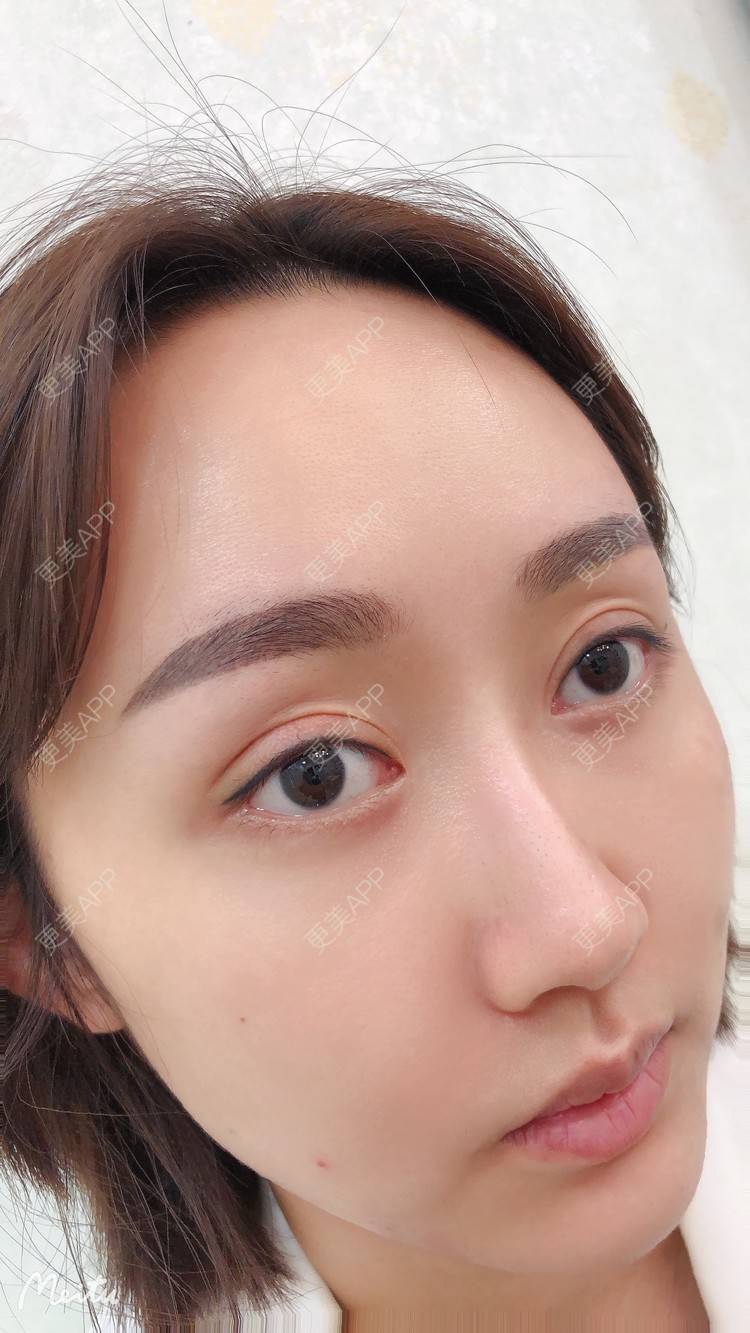 更美 - 吴华 医生的半永久纹眉经验 | 半永久纹眉